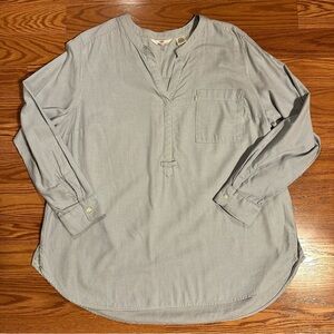 Levi’s Cotton Split V-Neck Pinstripe Long sleeve Tunic size 1X